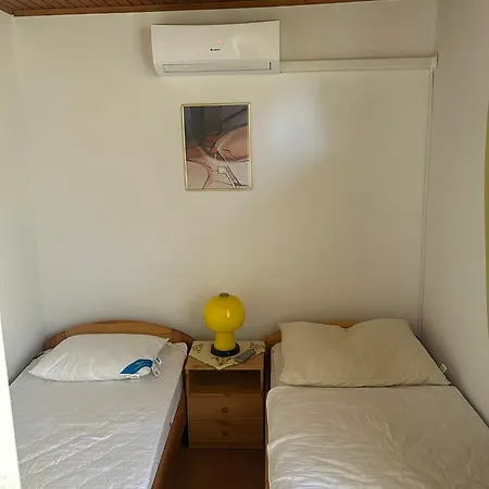 Zam Apartmant *